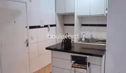 Apartamento de 2 Dormitórios | Serraria | São José