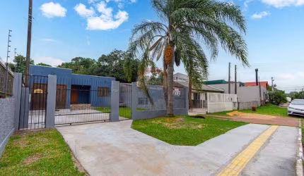 Casa Espaçosa com Piscina em Gravataí!