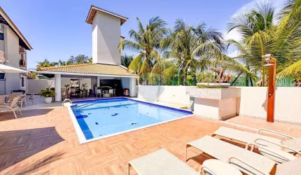 Apartamento à venda no Condomínio Costa Smeralda em Guarajuba