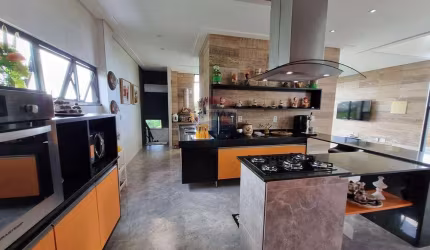 Casa à Venda com quatro quartos - Condomínio Alphaville Litoral Norte 2 - Abrantes