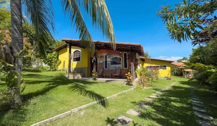 Casa térrea a venda no Condomínio Albatroz em Jauá