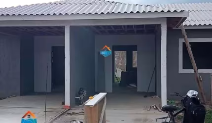 Casa em construção em região de moradores em Nazaré