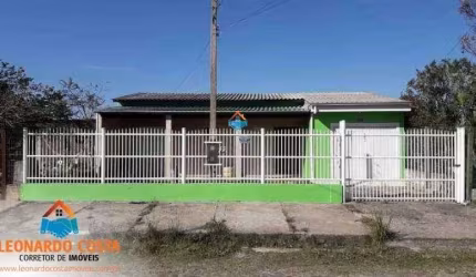 Ótima casa no Centro de Cidreira
