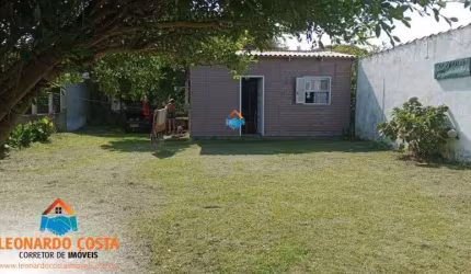 Casa no Centro de Balneario Pinhal