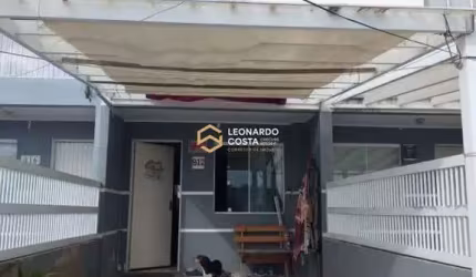 Lindo sobrado próximo a plataforma