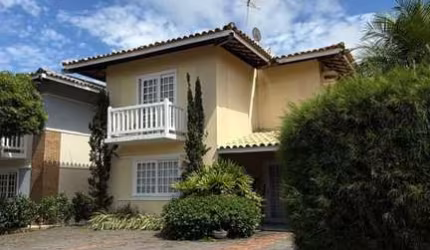 Casa em Condomínio para Venda em Salvador, Itapuã, 4 dormitórios, 1 suíte, 4 banheiros, 2 vagas
