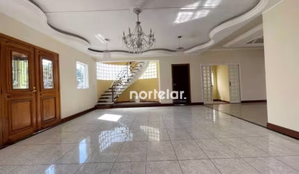 Excelente Casa de Alto Padrão