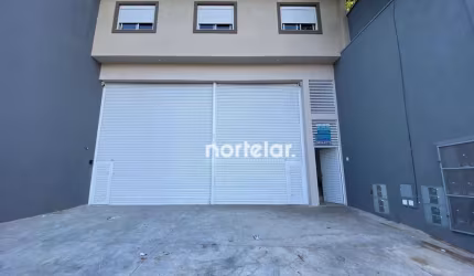 Galpão à venda, 200 m² por R$ 1.800.000,00 - Vila Mangalot - São Paulo/SP
