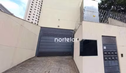Excelente Casa de Condomínio Fechado