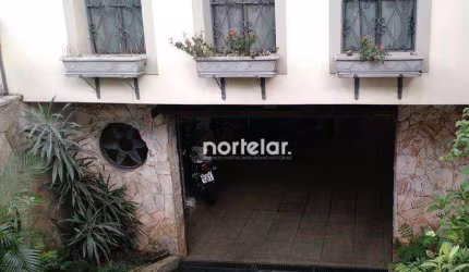 Excelente oportunidade Sobrado Horto Florestal 258 metros de construção com 3 dormitórios sendo 1 suíte, 3 vagas.