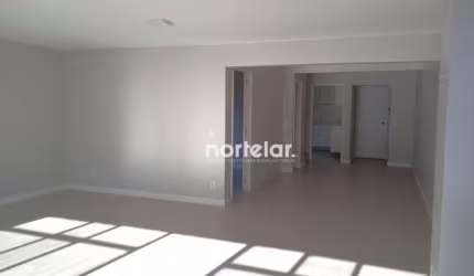 Apartamento Duplex com 3 dormitórios para alugar nos Jardins