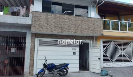 Sobrado com 3 dormitórios à venda, 180 m² por R$ 650.000,00 - Parque Maria Domitila - São Paulo/SP