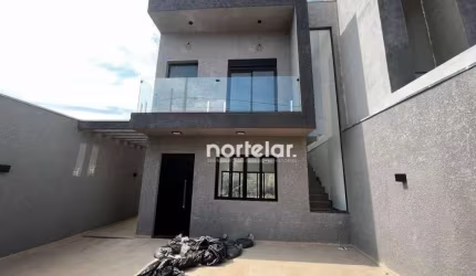 Sobrado com 3 dormitórios à venda, 183 m² por R$ 950.000,00 - Portais (Polvilho) - Cajamar/SP