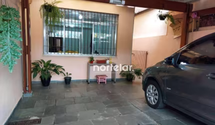 Ótimo sobrado à venda no Parque São Domingos