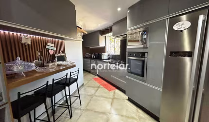 Sobrado com 3 dormitórios à venda, 150 m² por R$ 800.000 - Conjunto Residencial Vista Verde - São Paulo/SP..