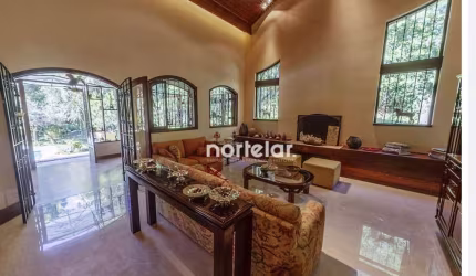 MAGNIFICA CASA TERREÁ NO CONDOMÍNIO FAZENDINHA  GRANJA VIANA