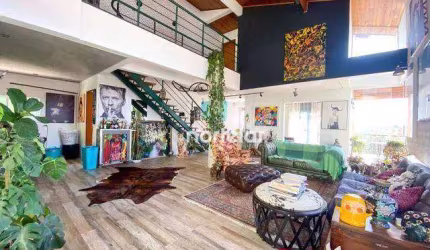 Casa na City Romana de 350 m2 com 4 quartos sendo 3 suites .