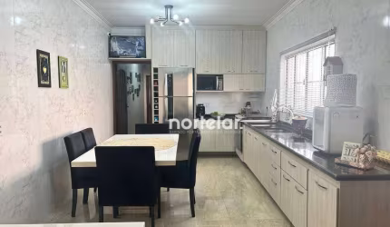 Casa com 4 dormitórios à venda, 174 m² por R$ 900.000,00 - Chácara Inglesa - São Paulo/SP
