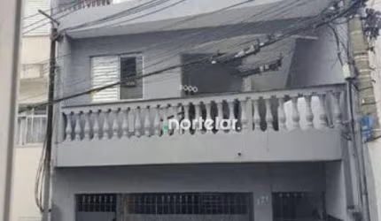 Imóvel com 5 casas para moradia ou renda, no Jardim Paulistano (Zona Norte) SP!