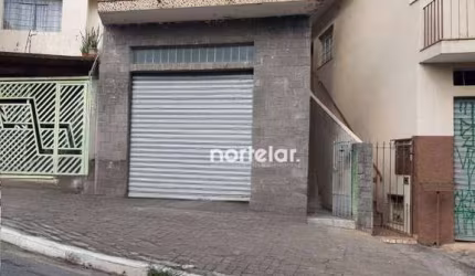 Casa assobradada à venda no Parque São Domingos