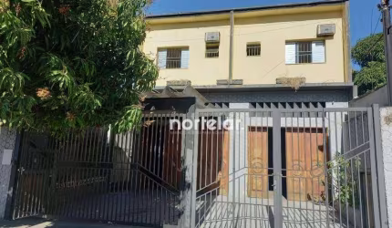 Sobrado com salões à venda na Vila Jaguara