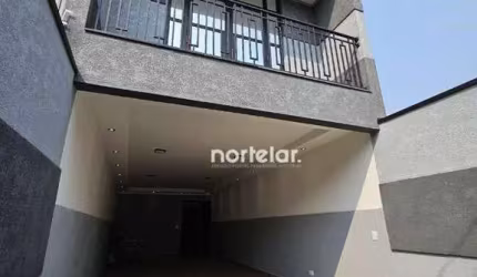 SOBRADO 3 SUÍTES, 4 VAGAS GARAGEM