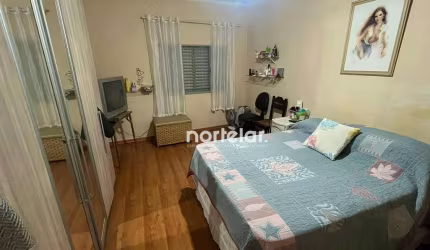 Sobrado de 2 dormitórios muito bem localizado na vila Itaberaba, imóvel bem aconchegante piso laminado novo com uma bela estrutura…..Nos fundo contém