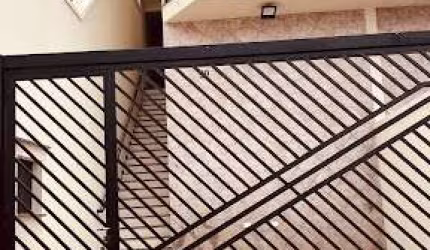 Sobrado com 3 dormitórios à venda, 200 m² por R$ 650.000,00 - Jaraguá (Zona Norte) - São Paulo/SP