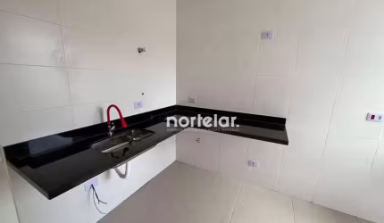 Condomínio novo com 14 apartamentos de 40 a 44, coberturas com 57 metros quadrados de área construída + terraço de 35 metros quadrados com churrasquei