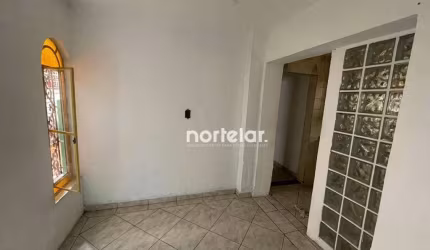 Casa com 2 dormitórios para alugar, 120 m² por R$ 2.000,00/mês - Vila Guedes - São Paulo/SP