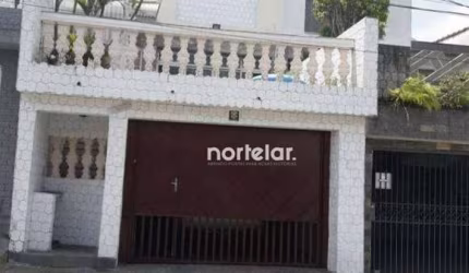 Sobrado com 4 dormitórios à venda, 200 m² por R$ 590.000,00 - Vila Assunção - Santo André/SP