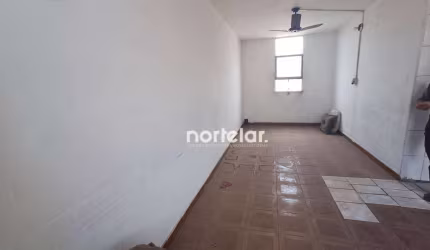 Apartamento à venda - Cohab Taipas
