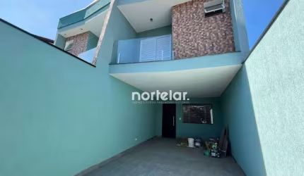 Lançamento Imperdível na Freguesia do Ó!  Se você busca conforto, modernidade e ótima localização, este sobrado novo é perfeito para você!  ? Diferen