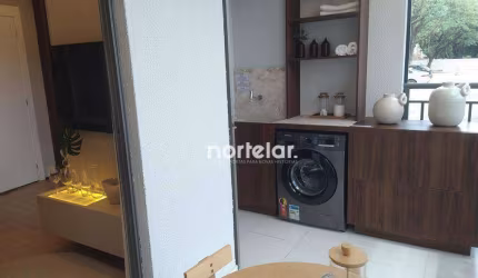 Apartamento com 2 dormitórios à venda, 35 m² por R$ 240.000,00 - Jaguaré - São Paulo/SP