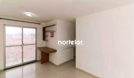 Apartamento com 3 dormitórios à venda, 64 m² por R$ 480.000,00 - Parque Maria Domitila - São Paulo/SP