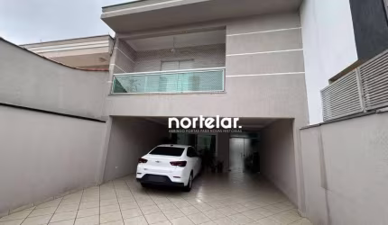 Sobrado com 3 quartos à venda, 218 m² - Vila Mangalot - São Paulo/SP