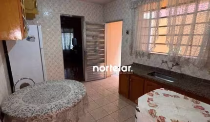 Casa com 3 dormitórios à venda, 100 m² por R$ 420.000,00 - Vila Basileia - São Paulo/SP