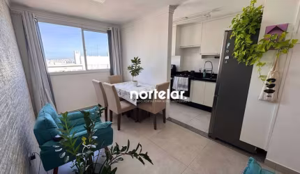 Apartamento com 2 dormitórios para alugar, 43 m² por R$ 2.754,53/mês - Jardim Íris - São Paulo/SP