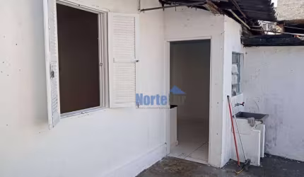 Casa com 1 dormitório para alugar, 50 m² por R$ 750,00/mês - Vila Arcádia - São Paulo/SP