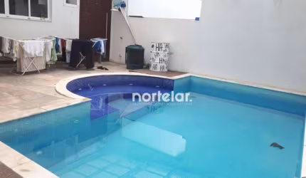 Excelente Casa de Alto Padrão em Condomínio Fechado......