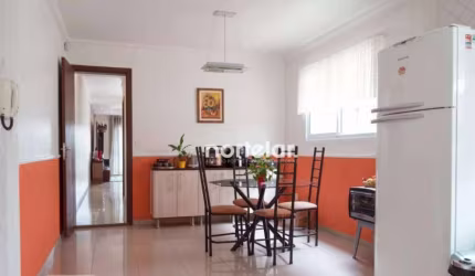 Sobrado com 4 dormitórios à venda, 206 m² por R$ 930.000,00 - Pirituba - São Paulo/SP
