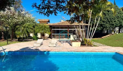 Casa com 3 dormitórios à venda, 120 m2 num terreno de 2500m2  por R$ 2.700.000 - Jardim Itatiaia - Londrina/PR