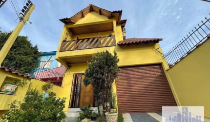 Casa com 3 dormitórios à venda, 165 m² por R$ 520.000,00 - Medianeira - Porto Alegre/RS