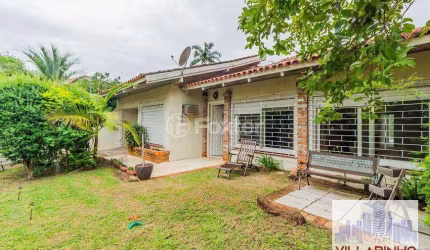 Casa com 3 dormitórios, 220 m² - Tristeza - Porto Alegre/RS