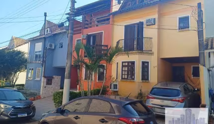 Linda Casa com 4 dormitórios à venda no Guarujá - Porto Alegre/RS
