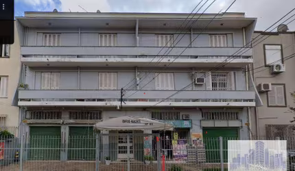 Bela loja a 50 metros da Bento Gonçalves