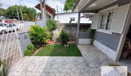 BARBADA TERRENO COM QUATRO CASAS BOAS ,PREÇO DE OCASIÃO.