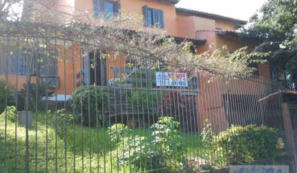Casa com 5 dormitórios à venda, 250 m² por R$ 648.000,00 - Cavalhada - Porto Alegre/RS