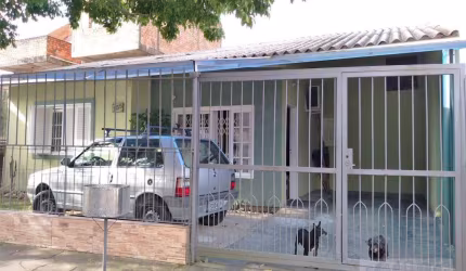 Casa com 3 dormitórios à venda, 120 m² por R$ 370.000,00 - Vila Nova - Porto Alegre/RS