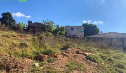 Terreno à venda na Maria Bárbara da Silva, 1, San Genaro, Ribeirão das Neves por R$ 120.000